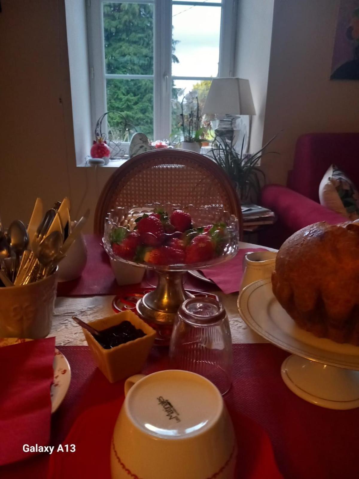 Au Domaine De Sophie Chambres D'Hotes Crasville  Bagian luar foto